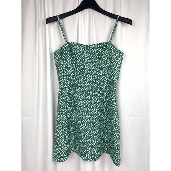 French Connection Women’s Green Floral Spaghetti Strap Summer Mini Dress Size 2 - Picture 1 of 15